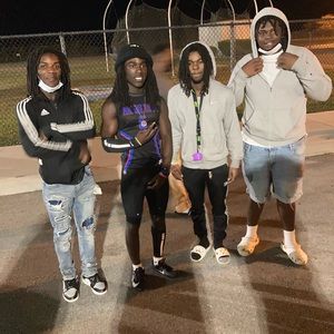 Meet your Posher, Cassandra